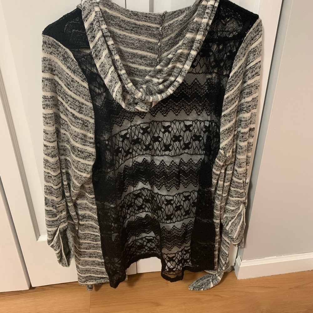 Shirt - Picture 2 of 2